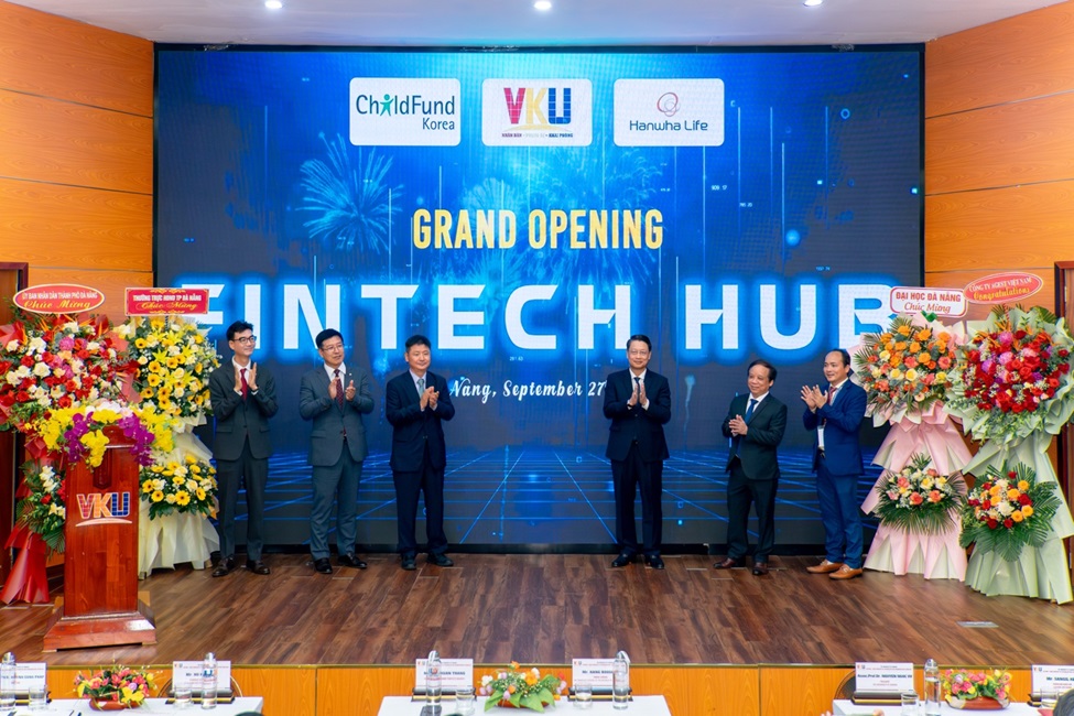 Hanwha Life tài trợ thành lập “Fintech Hub”, bồi dưỡng nhân tài công nghệ tài chính tại Việt Nam